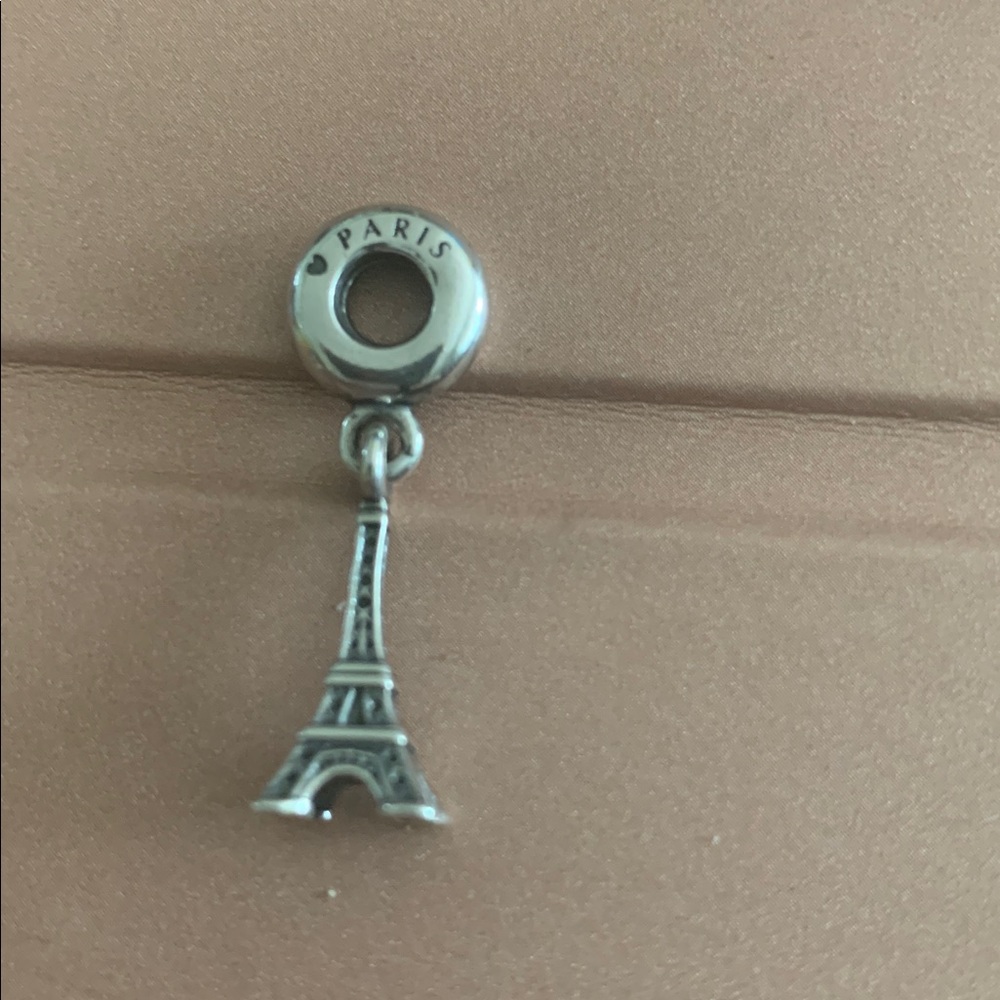RETIRED Genuine Pandora Eiffel Tower Charm in Silver - Picture 2 of 3